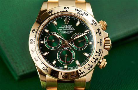 rolex daytona gold green face|rolex daytona 116508 price.